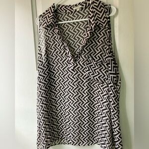 Sleeves semi sheer black and cream top.